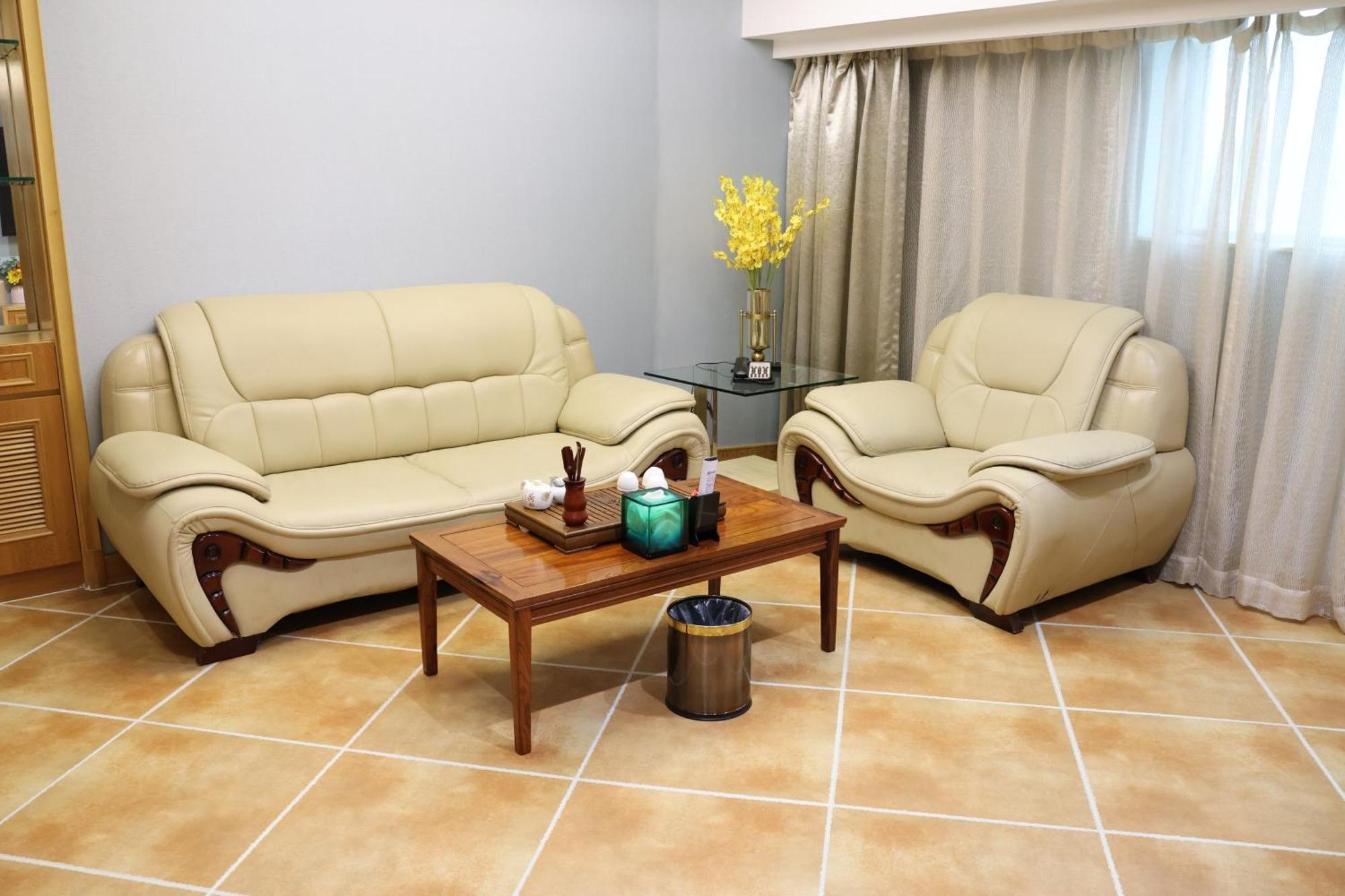 Gladden Hotel ג'יאנגמן מראה חיצוני תמונה