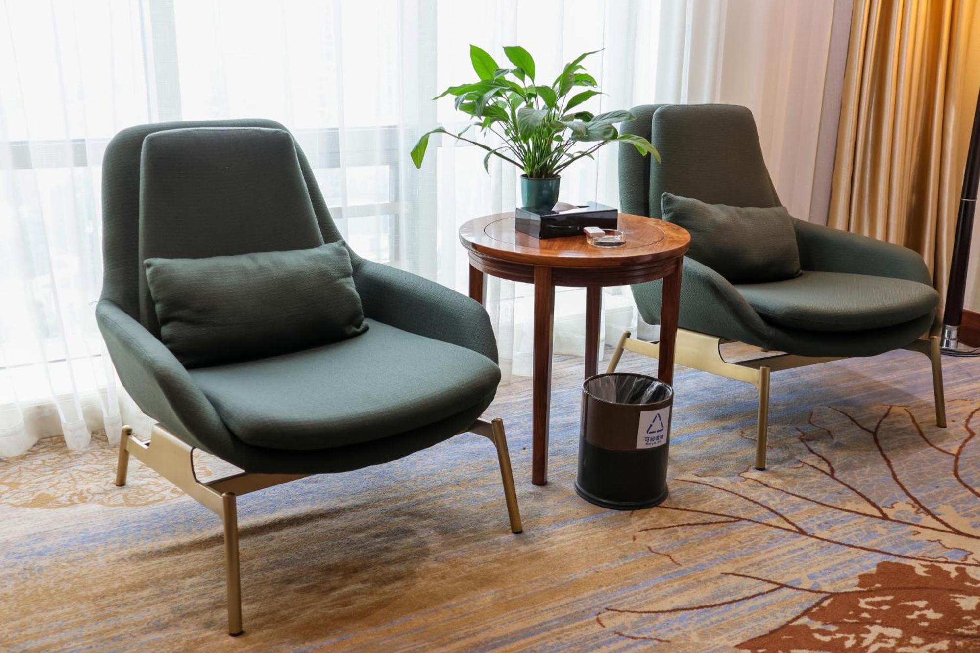 Gladden Hotel ג'יאנגמן מראה חיצוני תמונה