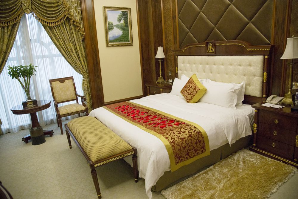 Gladden Hotel ג'יאנגמן מראה חיצוני תמונה