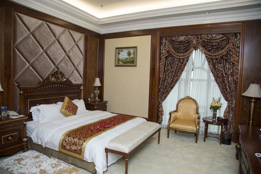 Gladden Hotel ג'יאנגמן מראה חיצוני תמונה