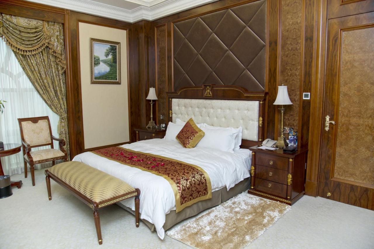 Gladden Hotel ג'יאנגמן מראה חיצוני תמונה