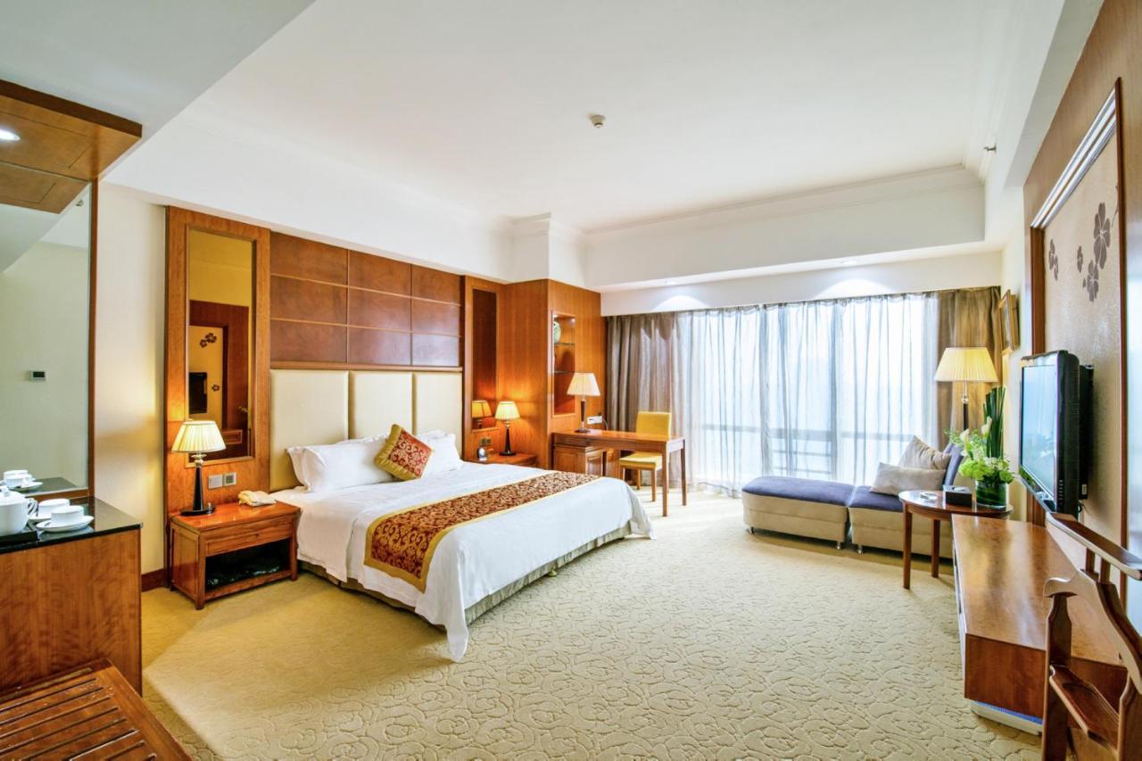 Gladden Hotel ג'יאנגמן מראה חיצוני תמונה