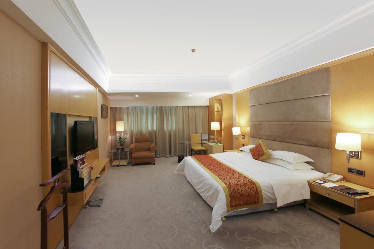 Gladden Hotel ג'יאנגמן מראה חיצוני תמונה