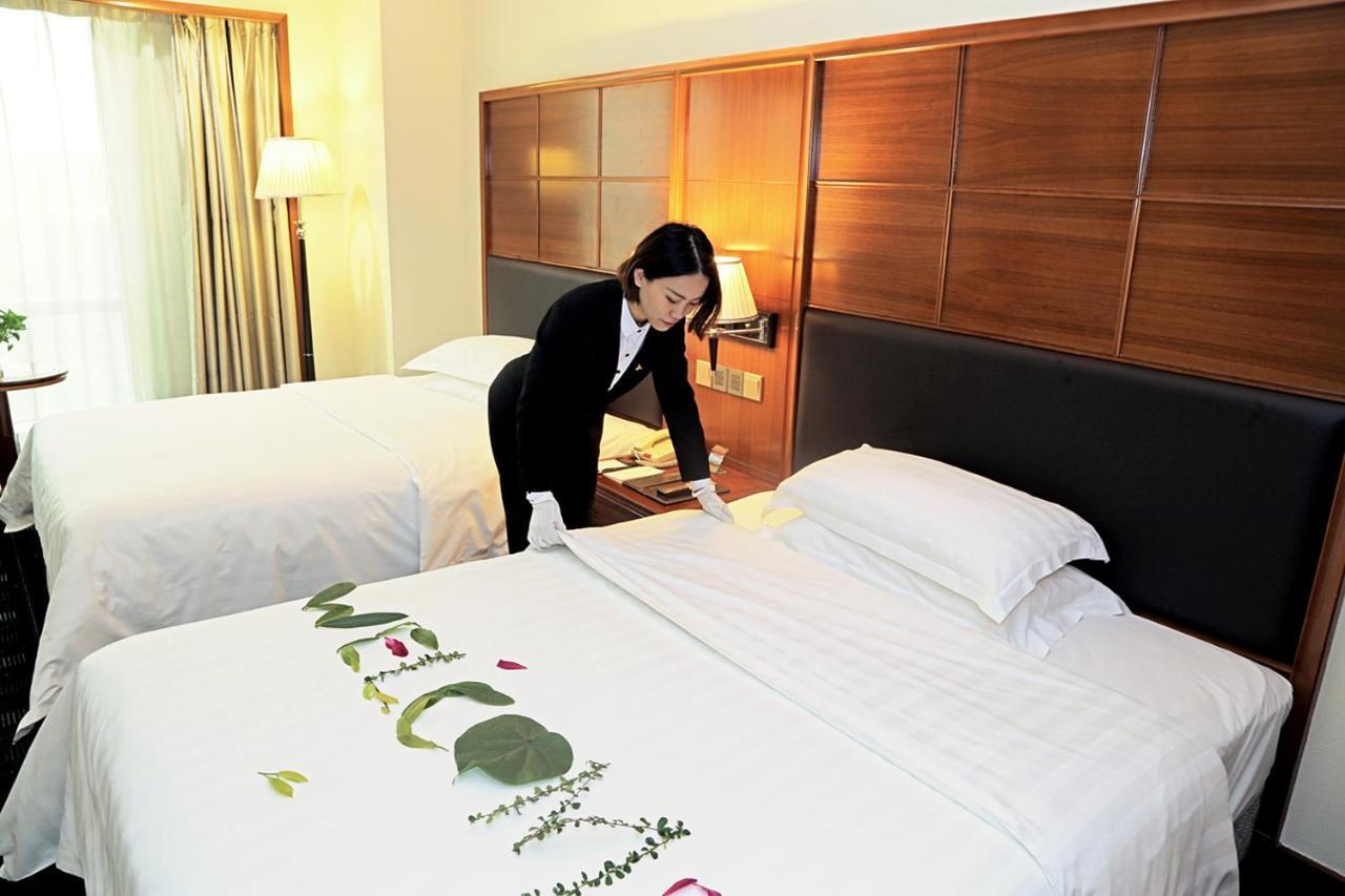 Gladden Hotel ג'יאנגמן מראה חיצוני תמונה