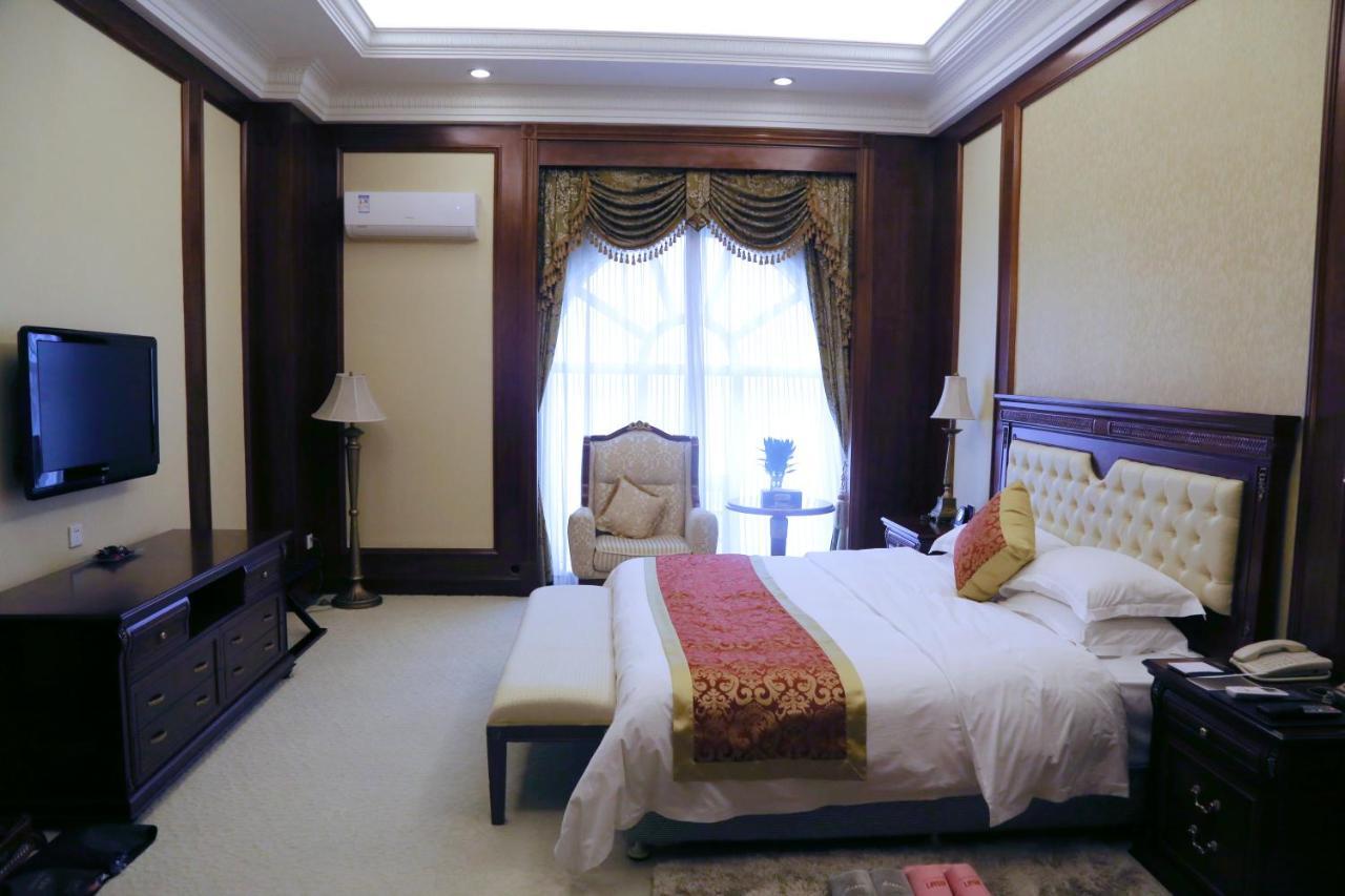 Gladden Hotel ג'יאנגמן מראה חיצוני תמונה