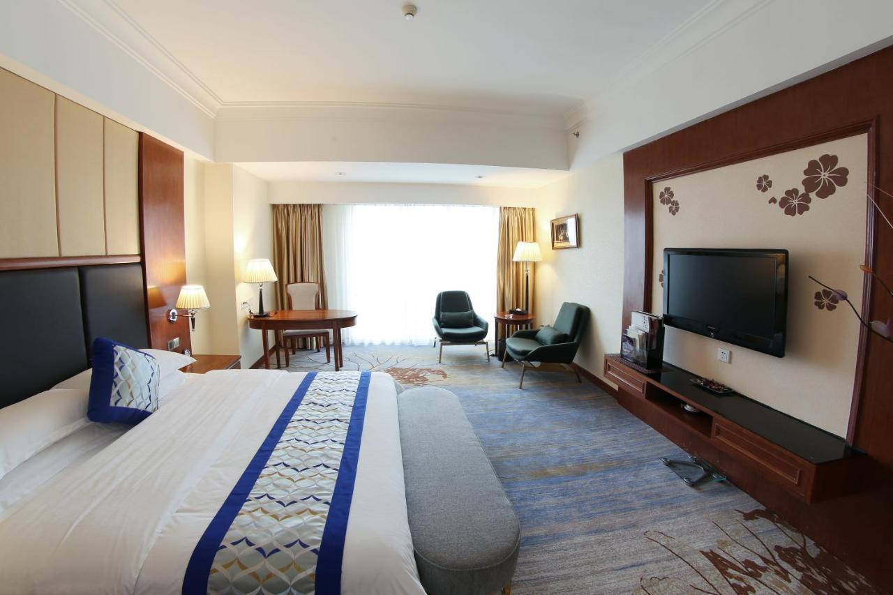 Gladden Hotel ג'יאנגמן מראה חיצוני תמונה